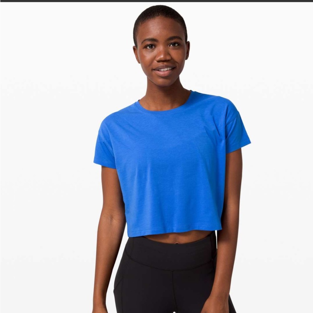 NWT LULULEMON CATES TEE